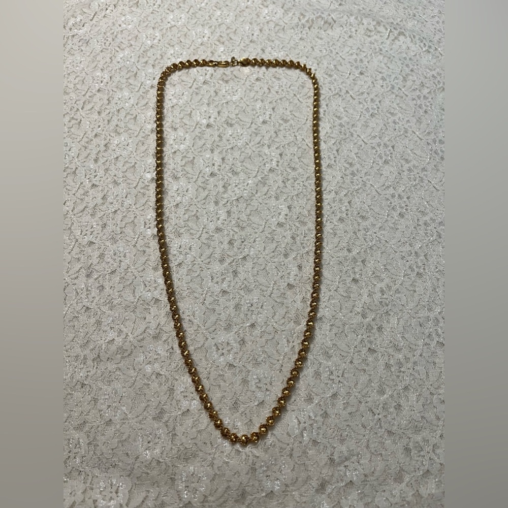 Napier/vintage gold swirled link necklace, 28”